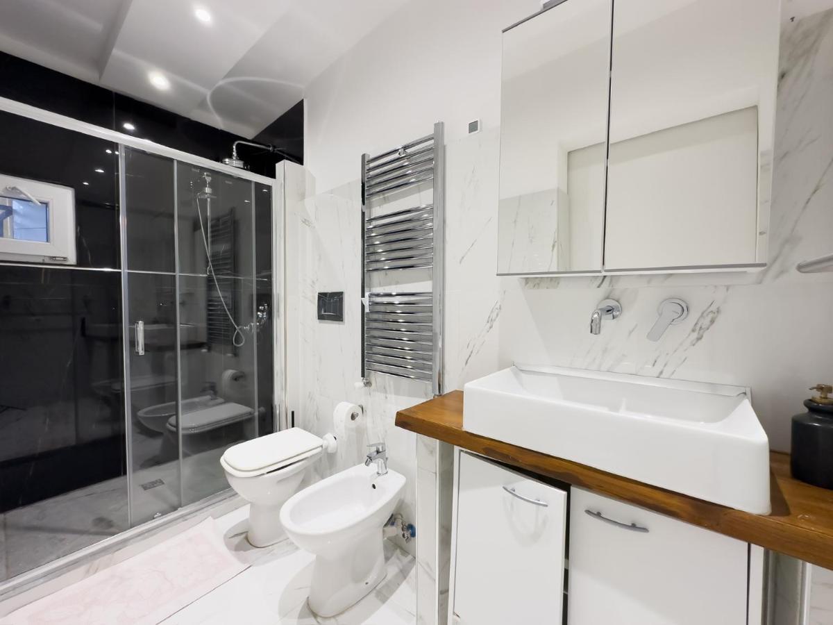 Apartamento Luxury - Near Metro - Private Parking